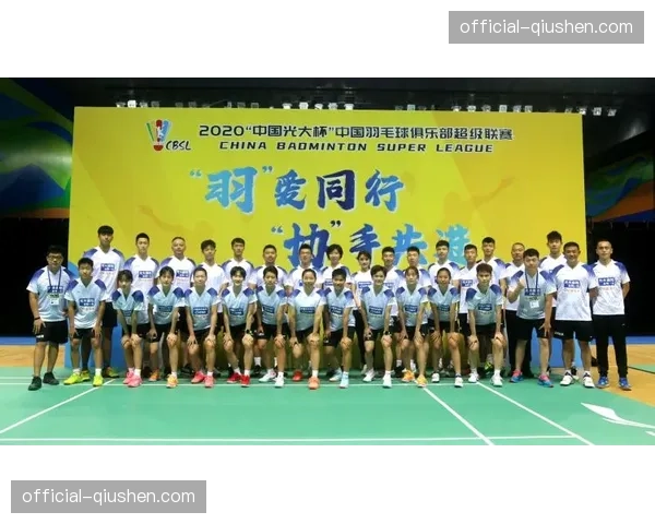 实时日志:BMX公园赛决赛日的12小时,从清晨练习到夜晚颁奖 实时日志:BMX公园赛决赛日的12小时,从清晨练习到夜晚颁奖