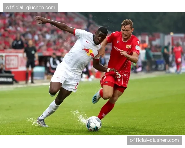 半场战报：柏林联1-0领先莱比锡，控球率仅35%但3次射正全部来自反击